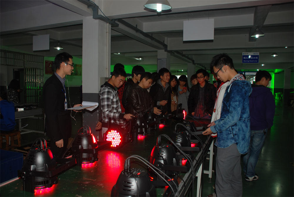 大眾傳媒師生再訪918博天堂 校企合作續(xù)寫新篇