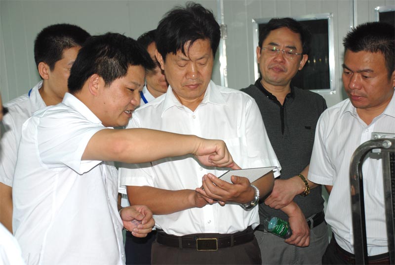 湖南省文化廳周用金廳長考察918博天堂光電