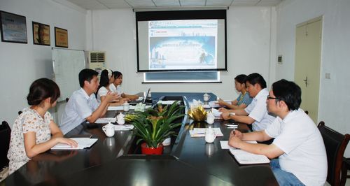 中小企業(yè)網(wǎng)絡(luò)學(xué)院蒞臨我司走訪調(diào)研
