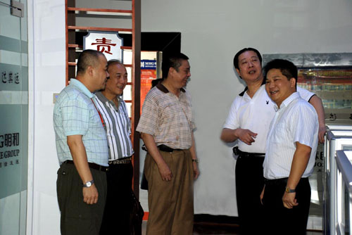 中國(guó)演藝設(shè)備技術(shù)協(xié)會(huì)領(lǐng)導(dǎo)蒞臨公司指導(dǎo)考察工作