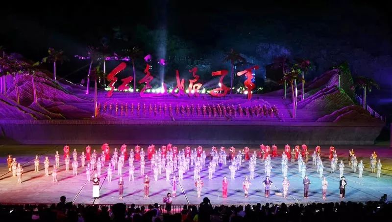 大型實(shí)景劇《紅色娘子軍》震撼公演，獻(xiàn)禮黨的97周年華誕！