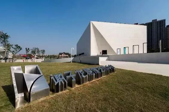 科技遇上藝術(shù) 塑造殿堂級(jí)影像藝術(shù)館 ！