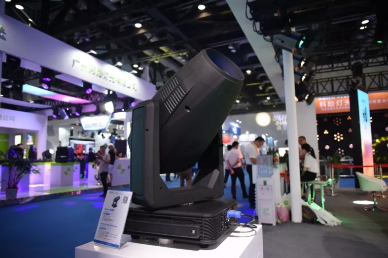 M-L600 LED電腦切割燈