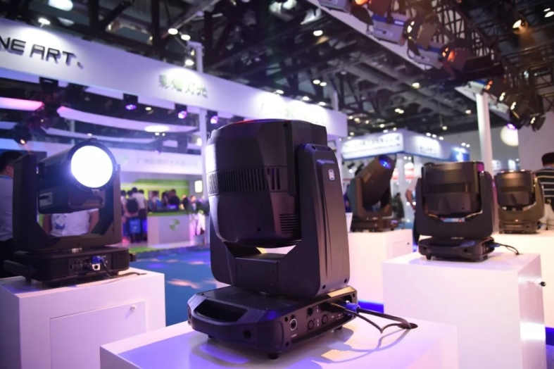 LED搖頭染色燈系列