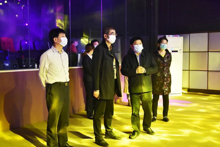 湖南省政協(xié)副主席張大方一行蒞臨博天堂(btt)官網(wǎng)-918博天堂,讓你更精彩調(diào)研