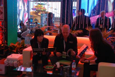 918博天堂光電攜多款LED顯示屏及LED系列產(chǎn)品亮相廣州國際LED展