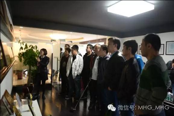 參觀918博天堂榮譽(yù)室及集團(tuán)旗下各分子公司