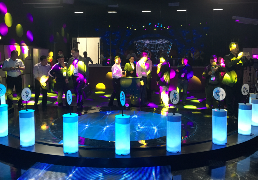 “國風扇舞”體感互動裝置