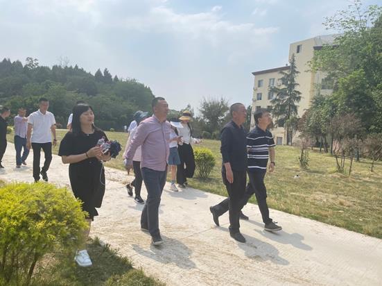 1621215993351805.jpg 1.jpg