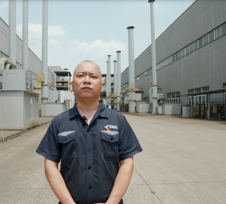 1688952505442380.png 黨員示范崗劉漢良.png